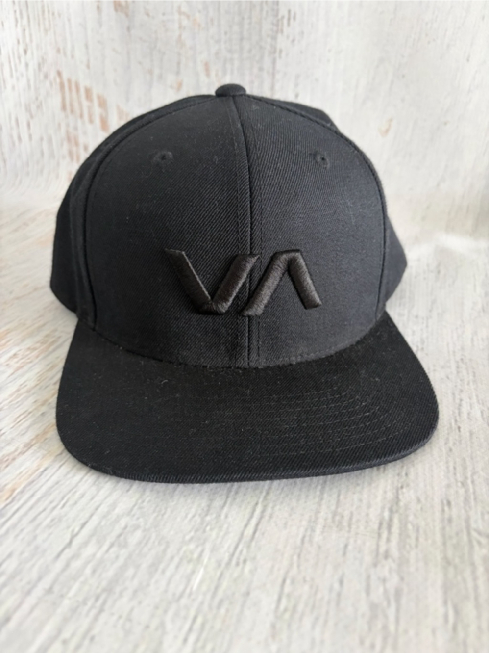Men's RVCA Black Mid Fit Snapback Hat One Size